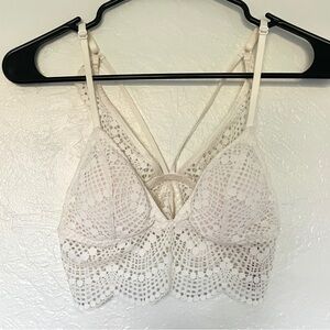 Victoria’s Secret Lace Bralette - Off-White